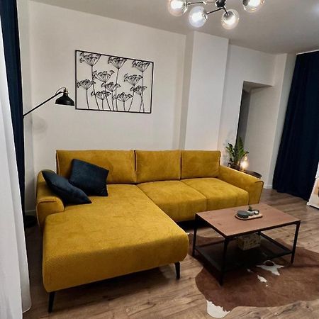 Apartment R&L Lazovna Apt 1 - Old Town And Parking بانْشكا بيشتريتْسا المظهر الخارجي الصورة
